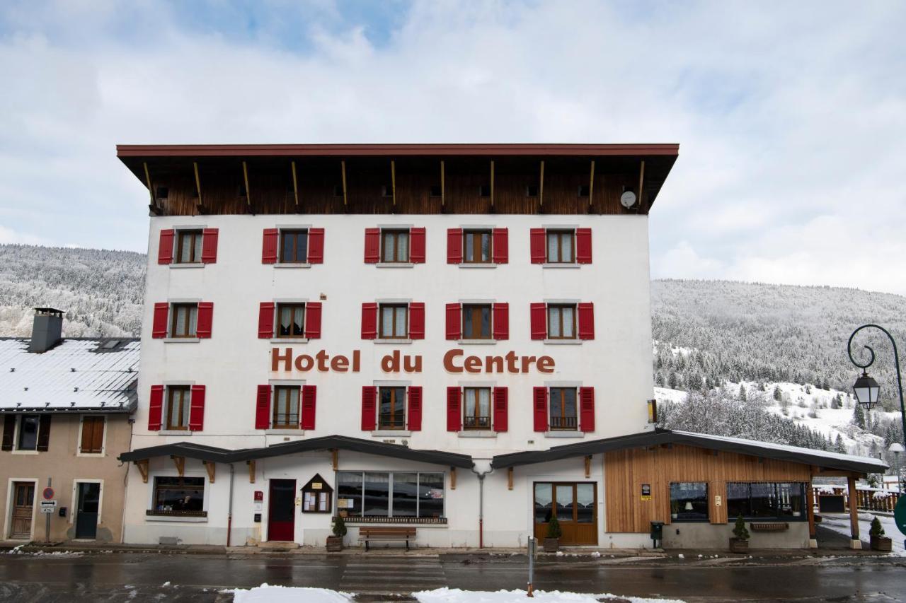 Hotel Restaurant Le Centre Lélex Exterior foto